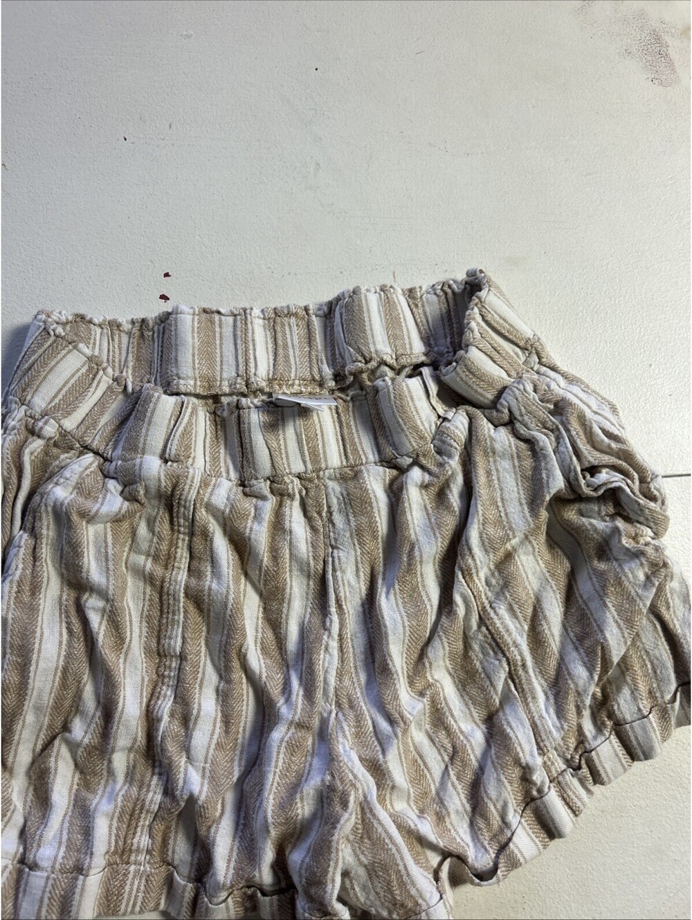 Belle De Jour Medium Women’s Tan And White Striped Shorts